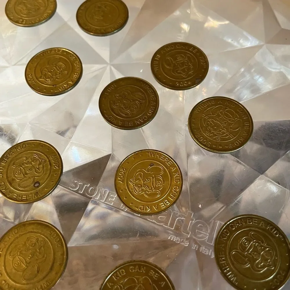 2007 Chuck E. Cheese Coins Lot of 24